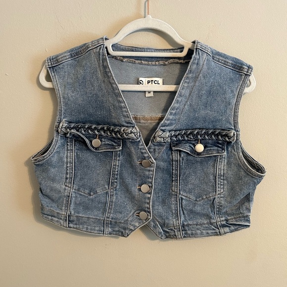 PTCL Cropped Denim Vest - Picture 4 of 7